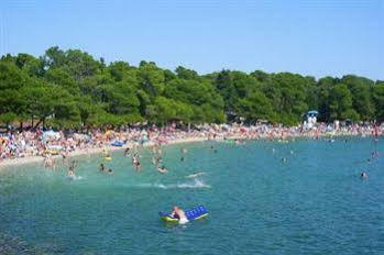 Adria Apartments Biograd Na Moru Exterior photo